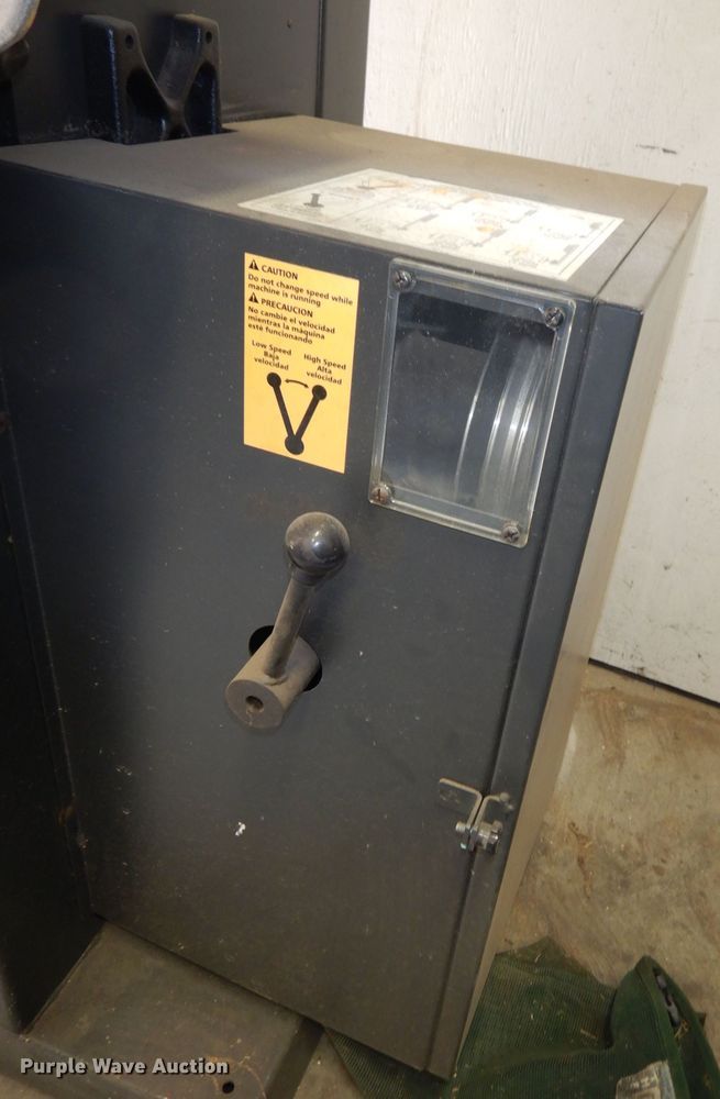 image for item IS9634 Dayton 49G989 band saw