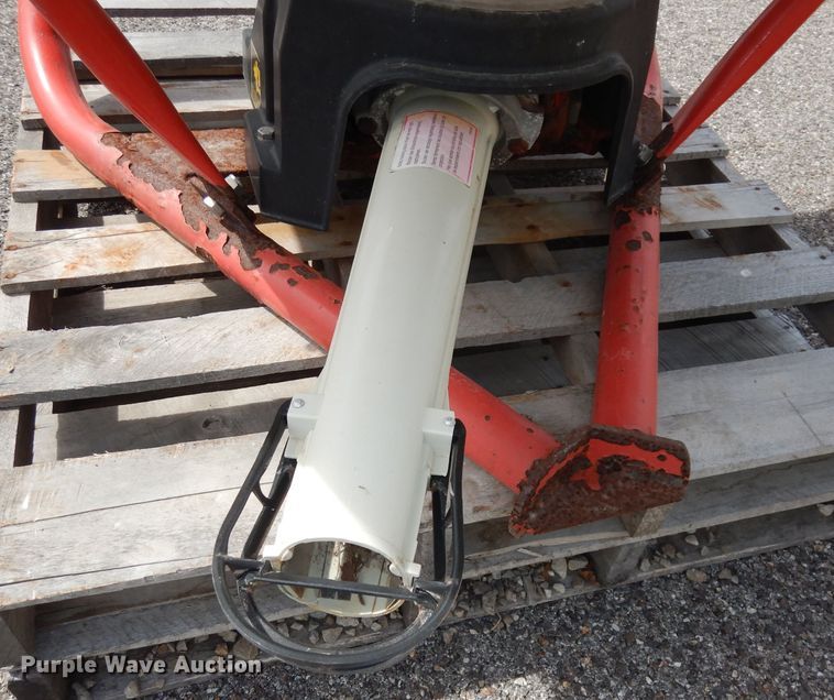 image for item IS9642 2004 Vicon PS403 spreader