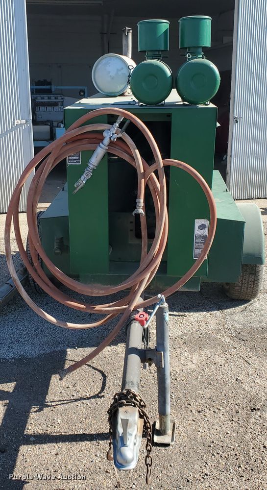 image for item IT9808 Sullair 185DPC2WJD  air compressor