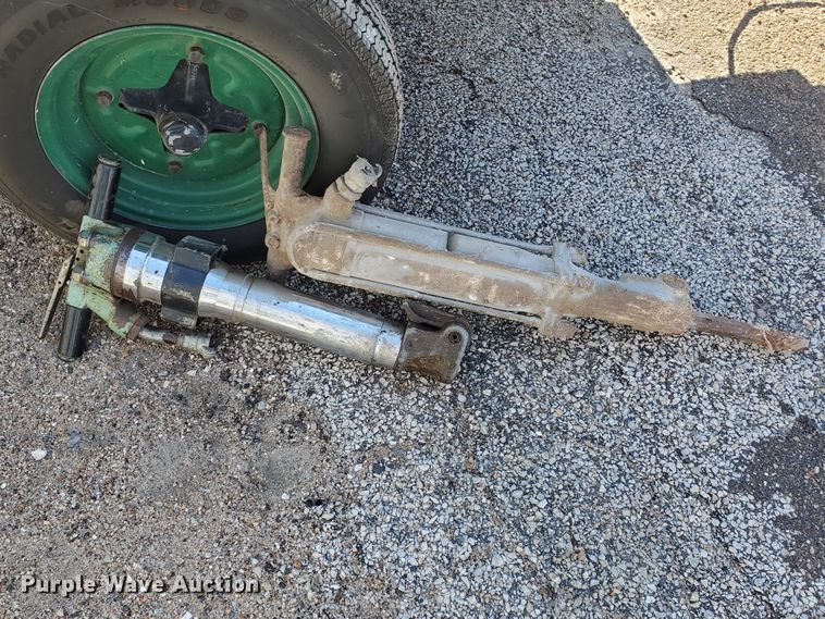 image for item IT9808 Sullair 185DPC2WJD  air compressor