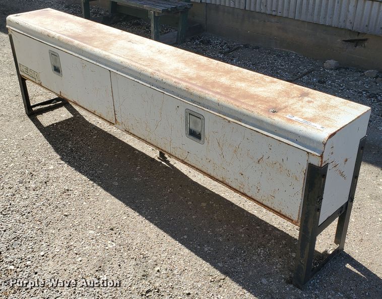 image for item IT9811 Delta toolbox