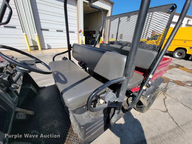 image for item IV9018 2007 Kawasaki Mule 3010  utility vehicle