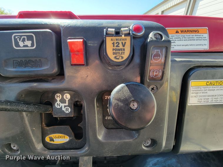 image for item IV9018 2007 Kawasaki Mule 3010  utility vehicle