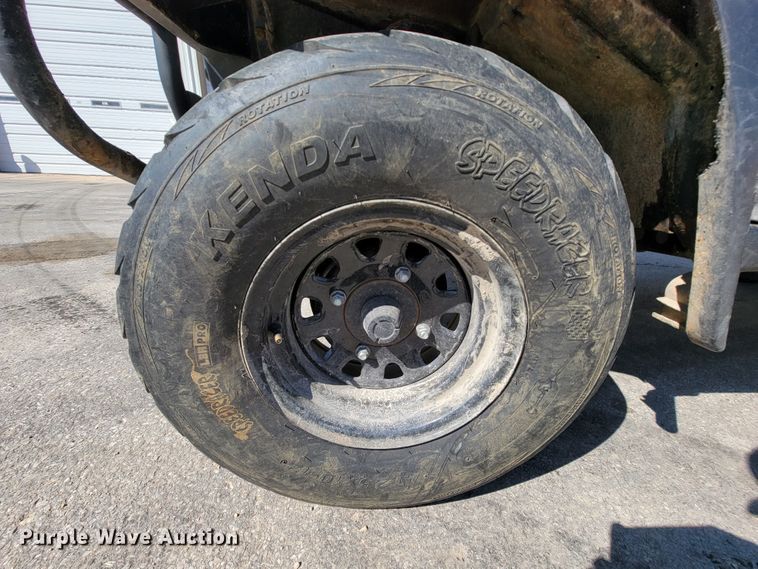 image for item IV9018 2007 Kawasaki Mule 3010  utility vehicle