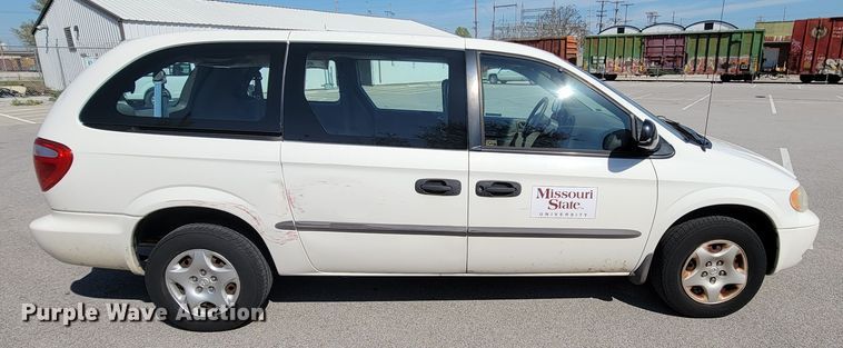 image for item IV9019 2002 Dodge Grand Caravan  van