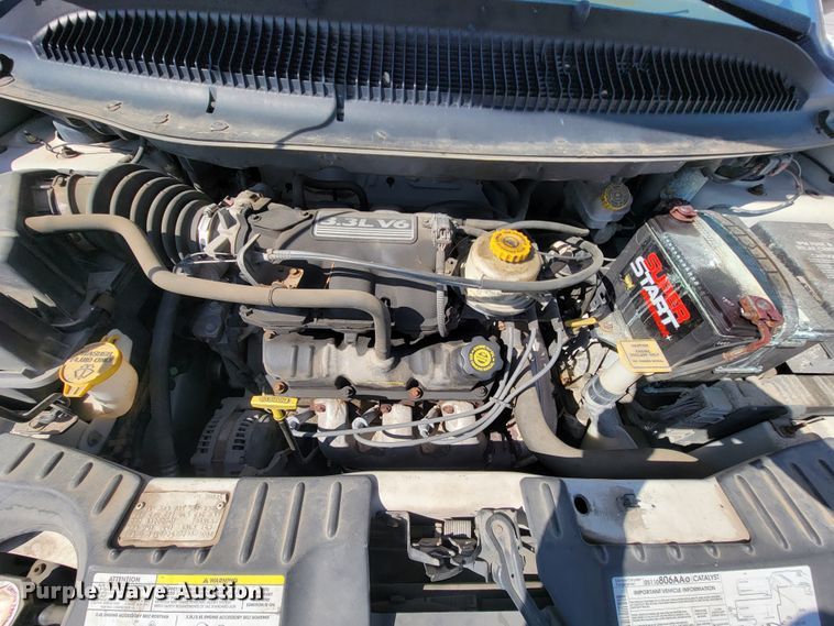 image for item IV9019 2002 Dodge Grand Caravan  van