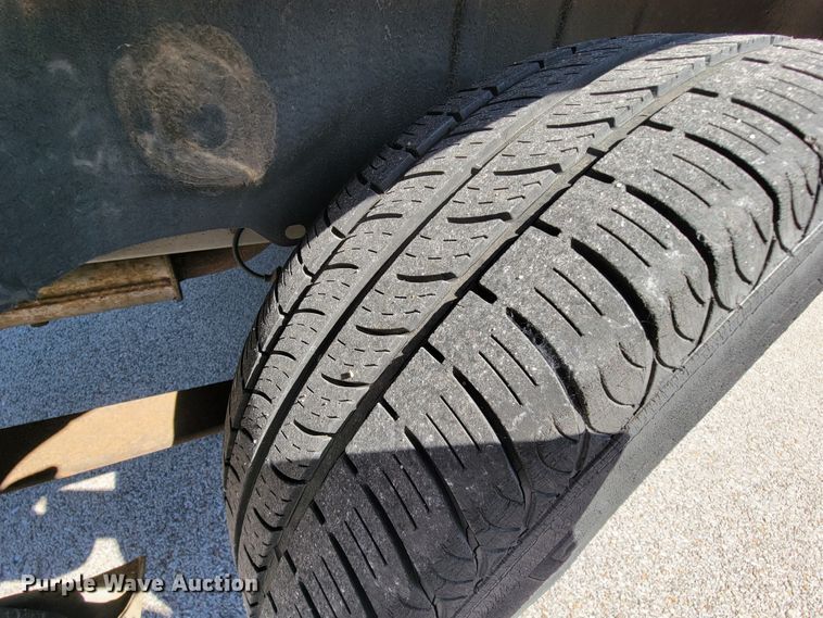 image for item IV9019 2002 Dodge Grand Caravan  van