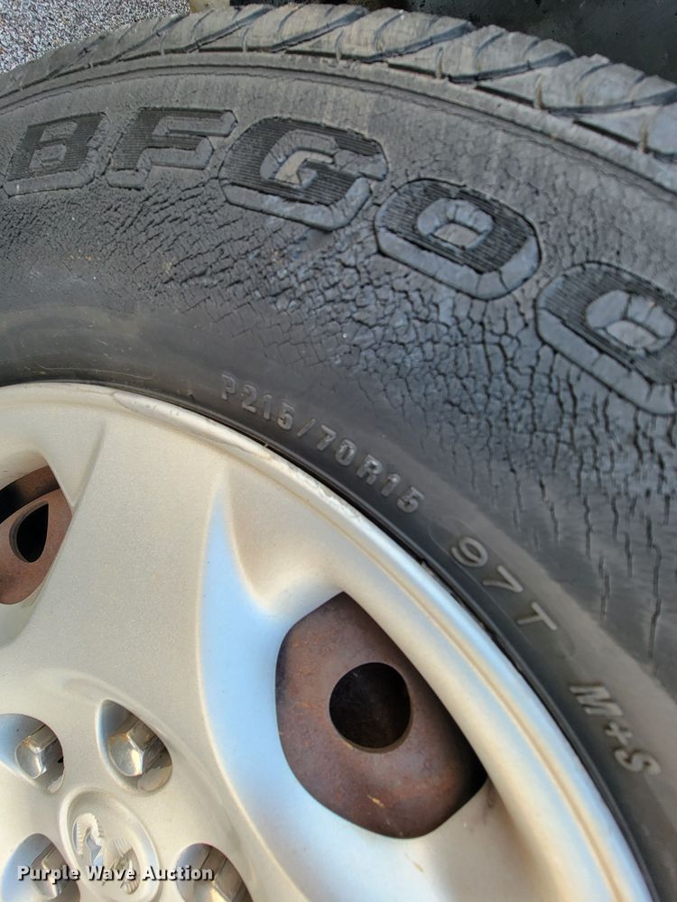 image for item IV9019 2002 Dodge Grand Caravan  van