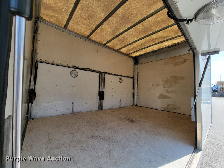 image for item IV9020 2001 Isuzu NPR  box truck