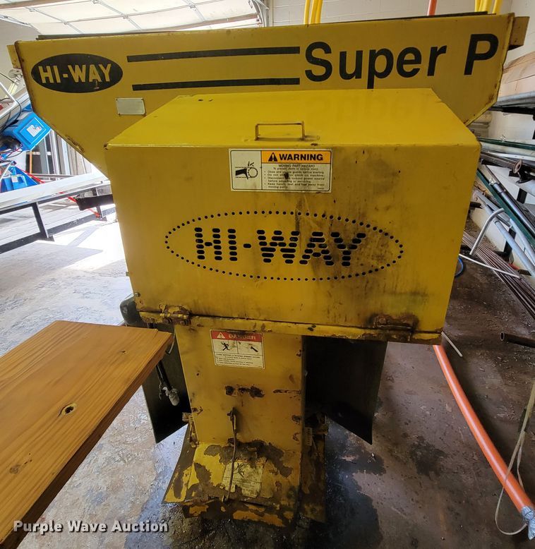 image for item IV9032 HiWay Super P-9  salt spreader