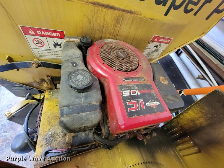 image for item IV9032 HiWay Super P-9  salt spreader