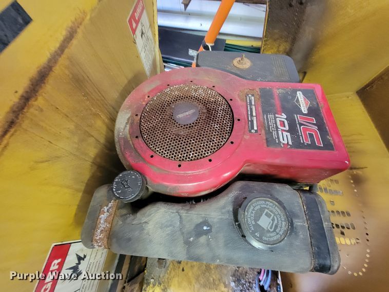 image for item IV9032 HiWay Super P-9  salt spreader