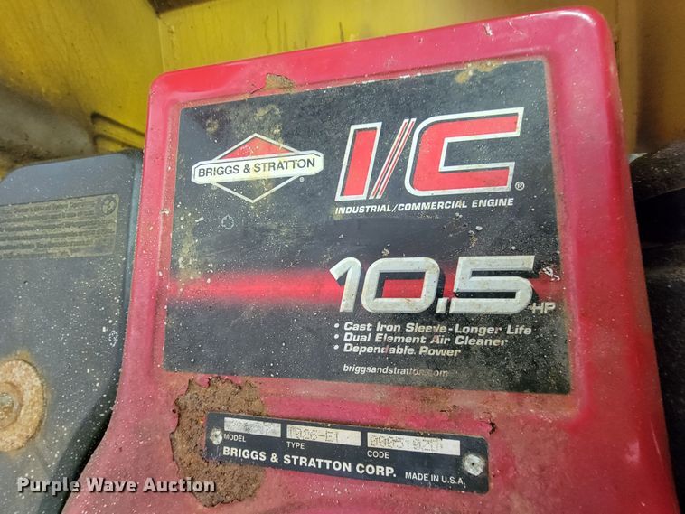 image for item IV9032 HiWay Super P-9  salt spreader