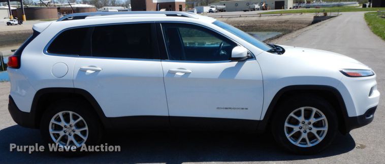 image for item IX9488 2015 Jeep Cherokee Latitude  SUV