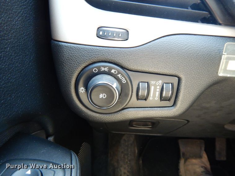 image for item IX9488 2015 Jeep Cherokee Latitude  SUV