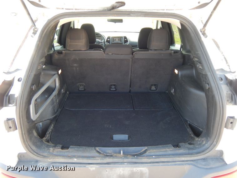 image for item IX9488 2015 Jeep Cherokee Latitude  SUV