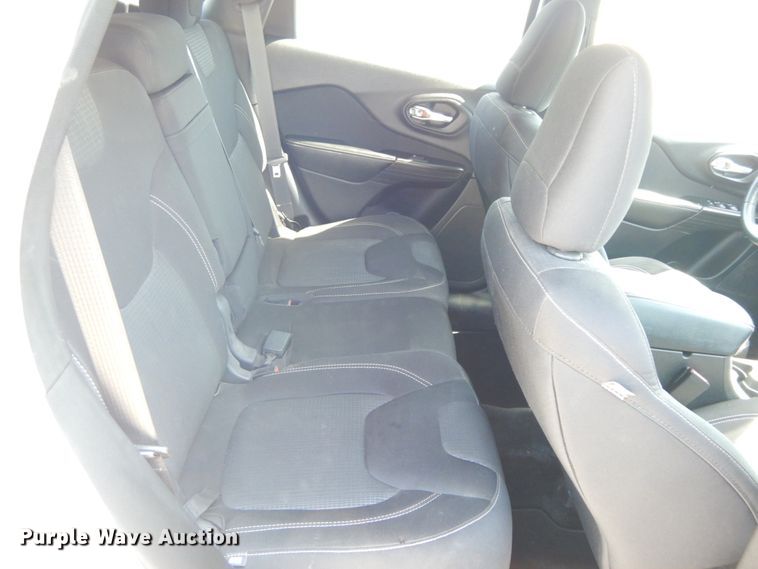 image for item IX9488 2015 Jeep Cherokee Latitude  SUV