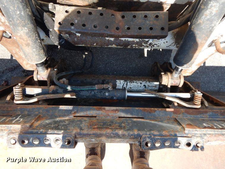 image for item IX9489 2008 Bobcat T250  tracked skid steer loader