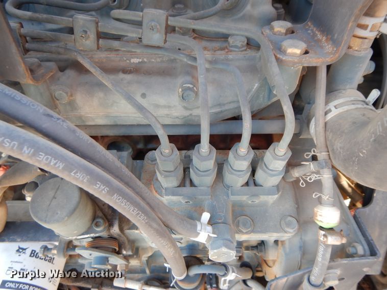 image for item IX9489 2008 Bobcat T250  tracked skid steer loader