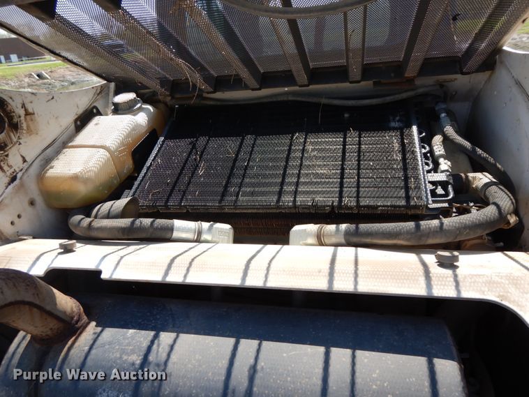 image for item IX9489 2008 Bobcat T250  tracked skid steer loader