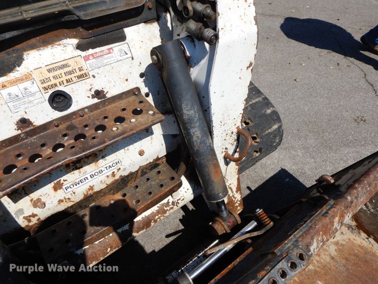 image for item IX9489 2008 Bobcat T250  tracked skid steer loader