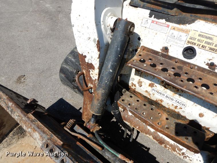 image for item IX9489 2008 Bobcat T250  tracked skid steer loader