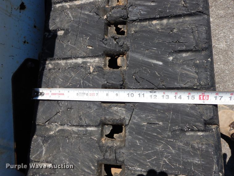 image for item IX9489 2008 Bobcat T250  tracked skid steer loader