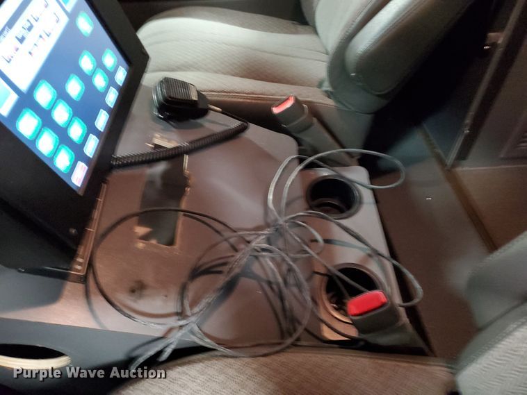 image for item IX9773 2011 Chevrolet Express 4500  ambulance