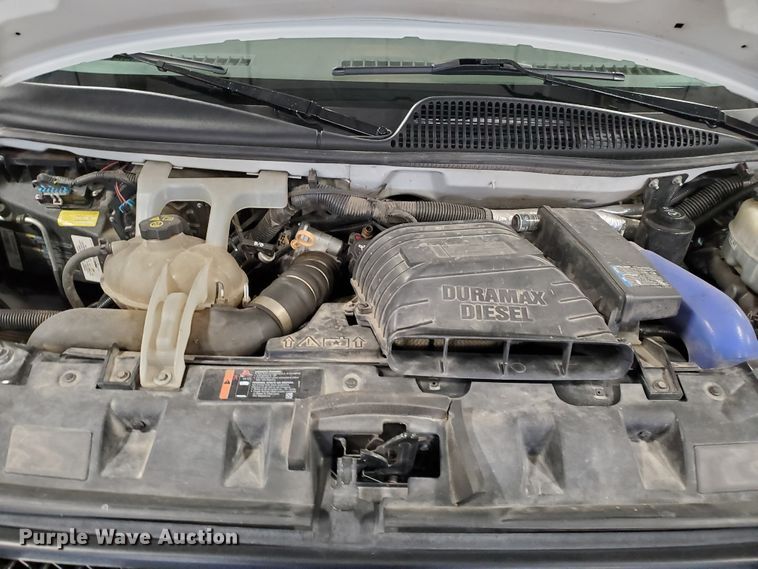 image for item IX9773 2011 Chevrolet Express 4500  ambulance