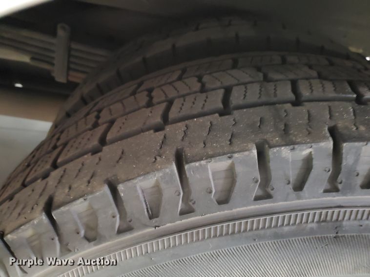 image for item IX9773 2011 Chevrolet Express 4500  ambulance