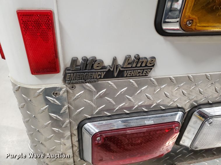 image for item IX9773 2011 Chevrolet Express 4500  ambulance