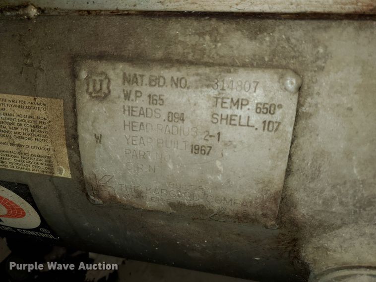 image for item IX9774 DeVilbiss  air compressor