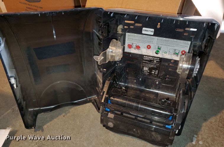 image for item IX9775 (20) Renown paper towel dispensers