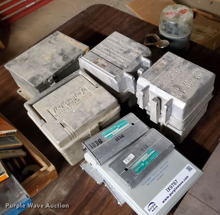 image for item IX9787 Traffic counters