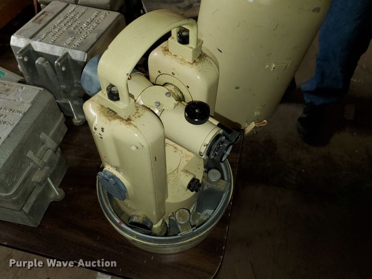 image for item IX9790 Surveying equipment