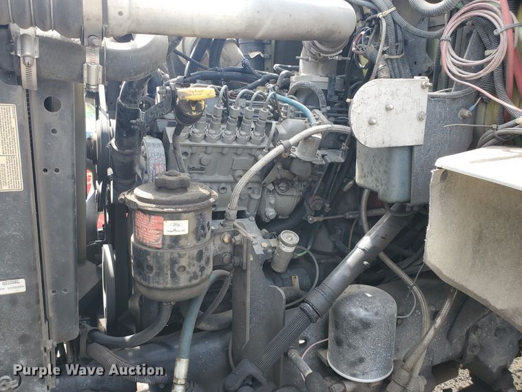 image for item IX9798 1995 Ford L8000  pumper fire truck