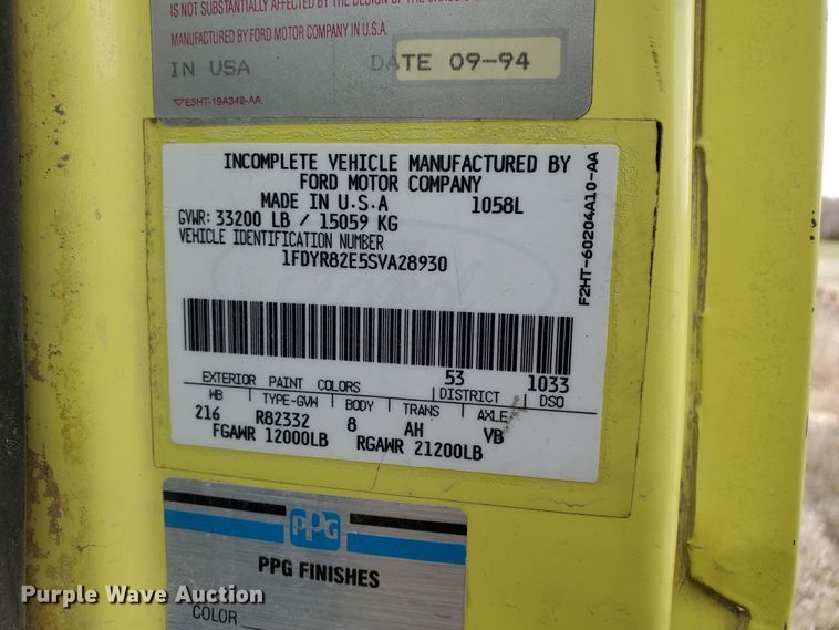 image for item IX9798 1995 Ford L8000  pumper fire truck