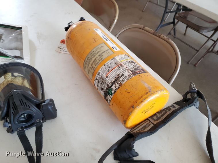 image for item IX9799 SCBA gear