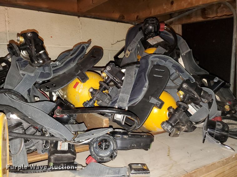 image for item IX9799 SCBA gear