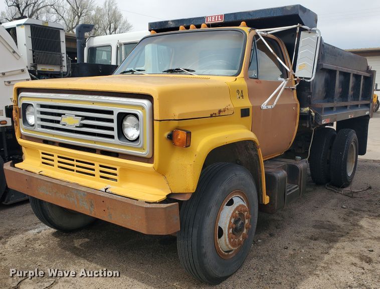 image for item IX9853 1985 Chevrolet C70  dump truck