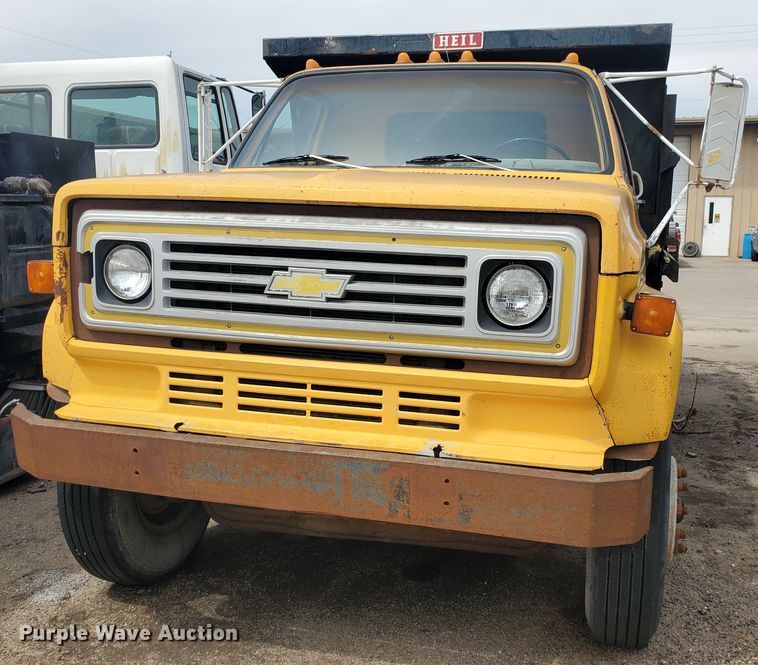 image for item IX9853 1985 Chevrolet C70  dump truck
