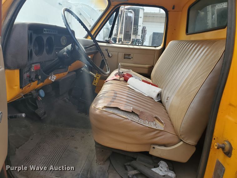 image for item IX9853 1985 Chevrolet C70  dump truck