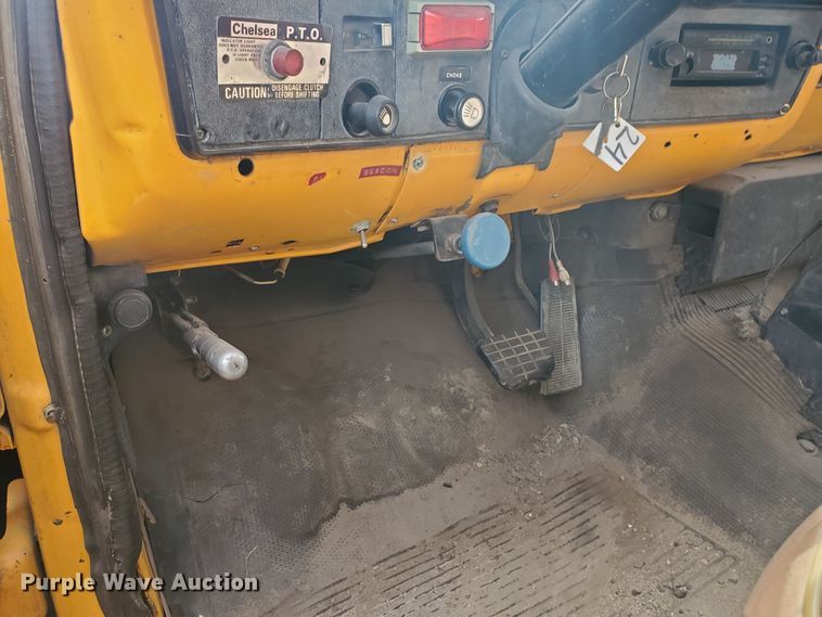 image for item IX9853 1985 Chevrolet C70  dump truck