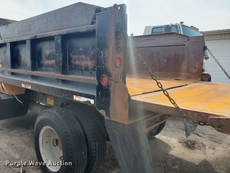 image for item IX9853 1985 Chevrolet C70  dump truck