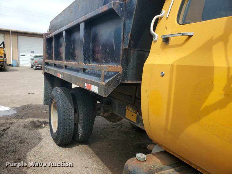 image for item IX9853 1985 Chevrolet C70  dump truck