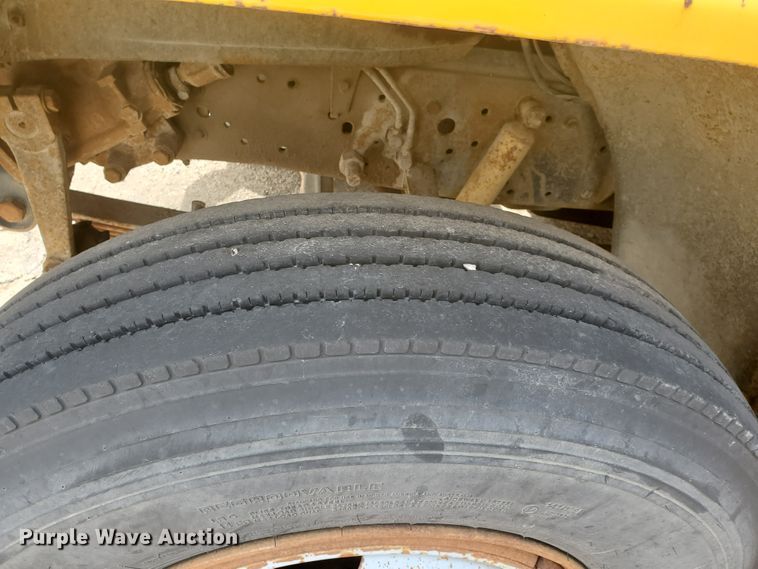 image for item IX9853 1985 Chevrolet C70  dump truck