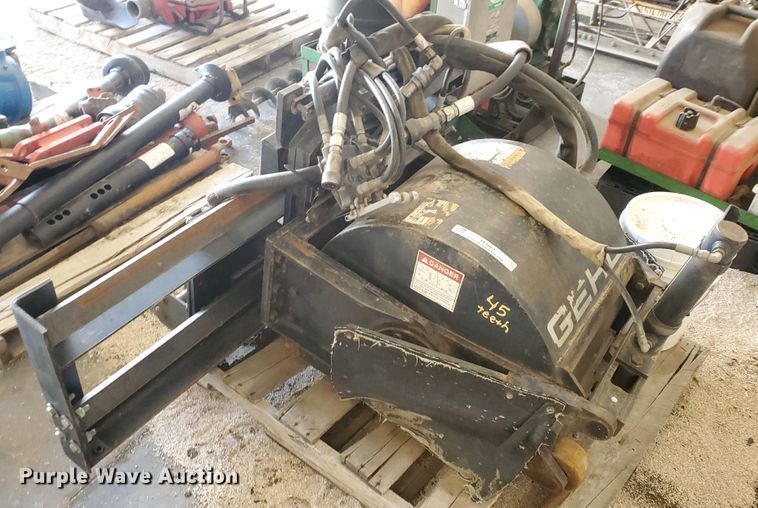 image for item IX9861 Gehl 16"W skid steer cold planer