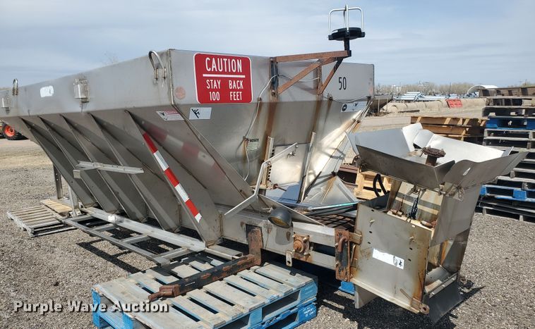 image for item IX9874 Monroe MV-156-84-56/3041210 stainless steel spreader