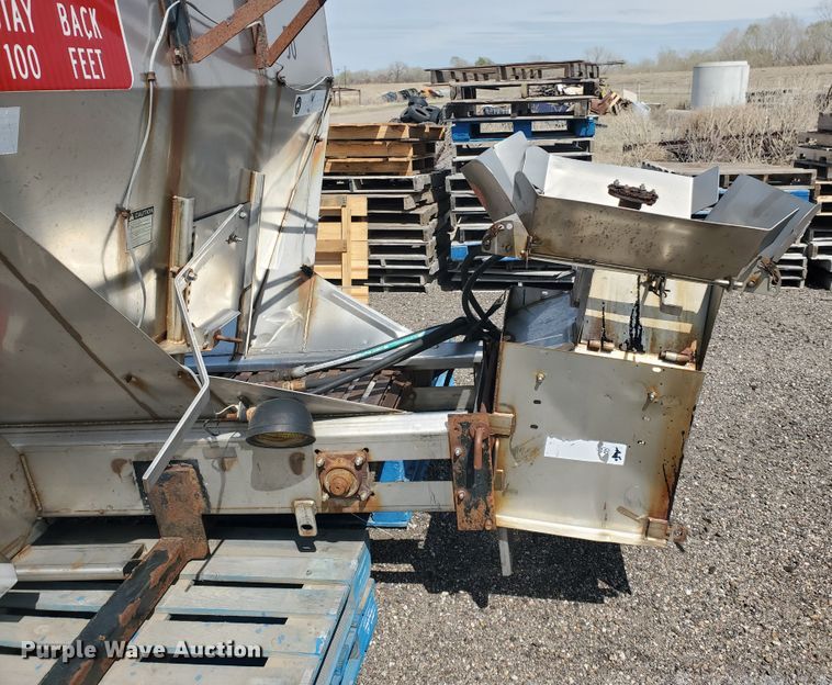 image for item IX9874 Monroe MV-156-84-56/3041210 stainless steel spreader