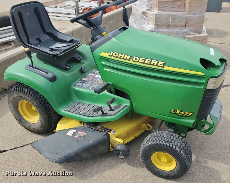 image for item IX9878 John Deere LX277  lawn mower